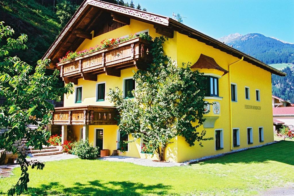 Zum Fuhrmann Apartment Neustift im Stubaital Luaran gambar