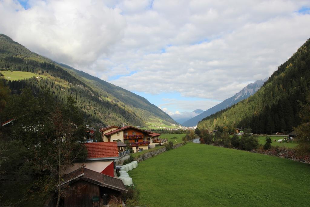 Zum Fuhrmann Apartment Neustift im Stubaital Bilik gambar